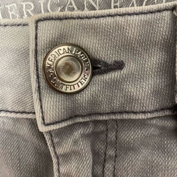 American eagle superstretch High rise  Shorty/gray women’s jean shorts festival - Picture 4 of 8